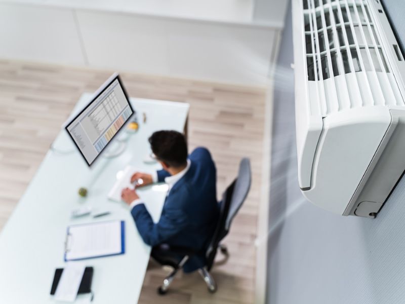 como dimensionar ar condicionado para empresas